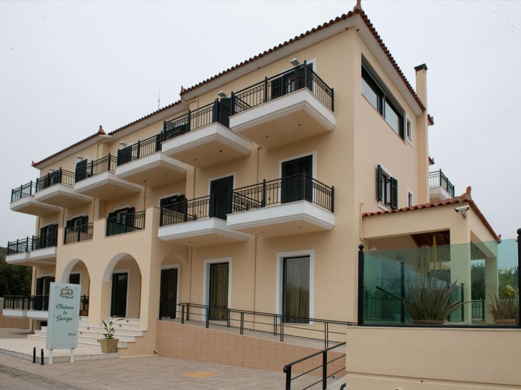 Chateau De Georges Гитио Екстериор снимка